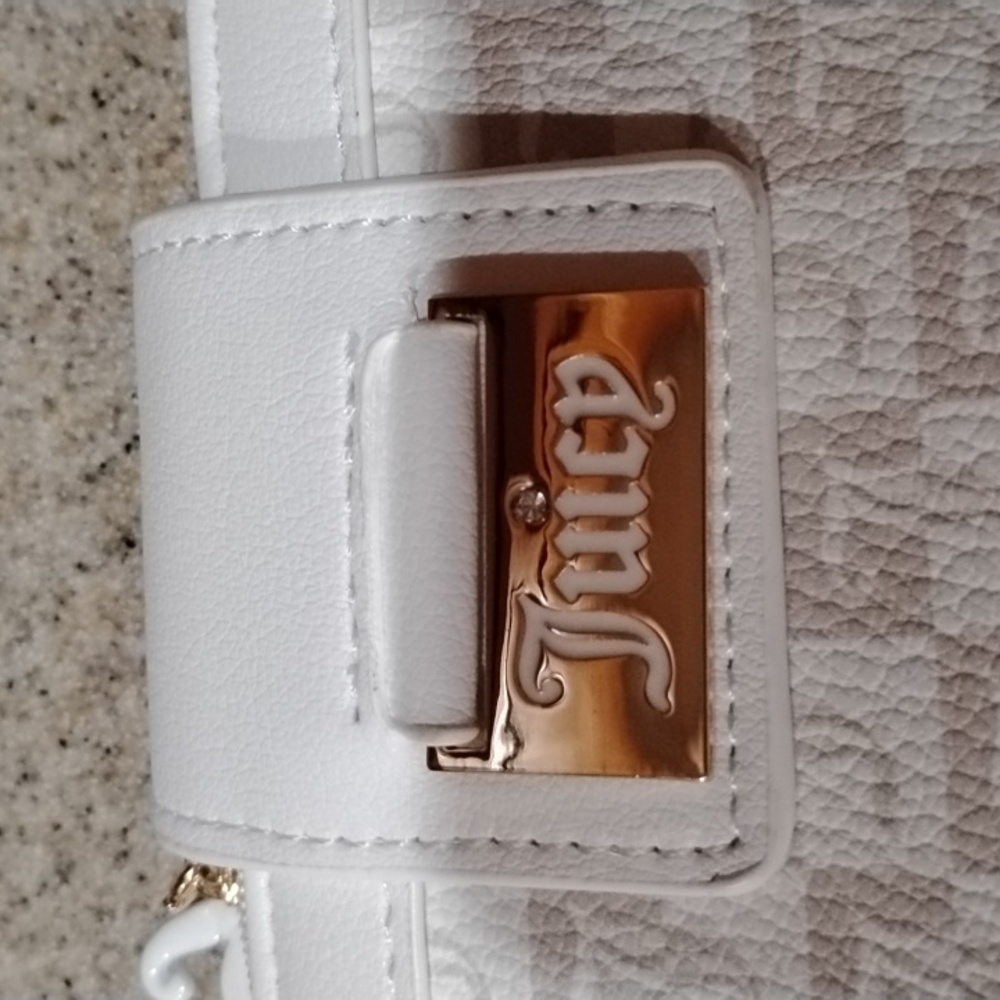 NWT Juicy Couture wallet - Picture 6 of 6